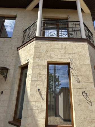 Продам дом на Чубаевке новый , свежий ремонт - фото 1