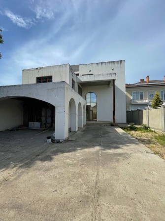 Срочная продажа Дом на Костанди , бассейн - фото 1