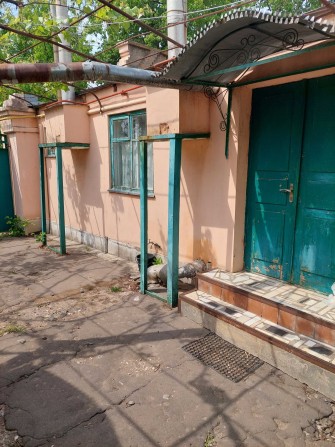 Продаю пол дома в Октябрьском (район *Парижа*). - фото 1