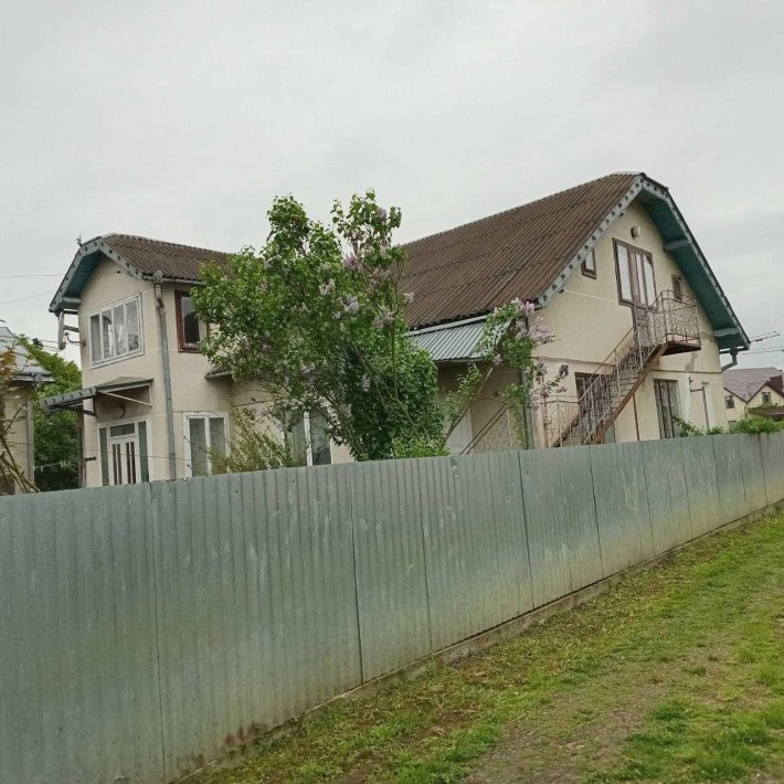 дом в Івано-Франківську на 2 сім'ї. Є-відновлення - фото 1
