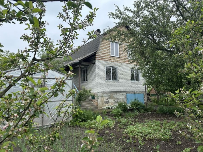 Продається земельна ділянка з гарним будинком 115м2 - фото 1