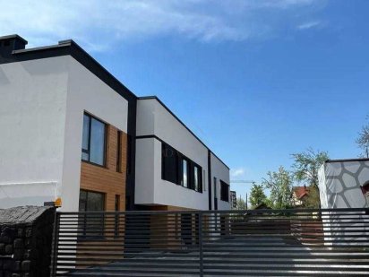 Продаж Готового Таунхауса з гаражем 130 м2 поряд з центром!!! Івано-Франківськ