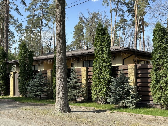 Одноповерховий будинок з ремонтом і меблями, Буча - ліс - фото 1