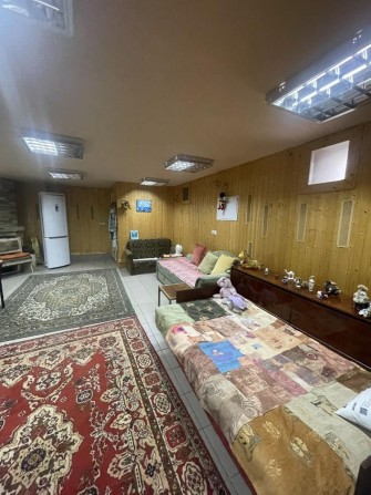 Продам  великий  будинок біля м Київська зі сховищем - фото 1