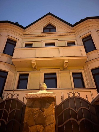 Продаю будинок премімум класу в центрі Івано-Франківська - фото 1