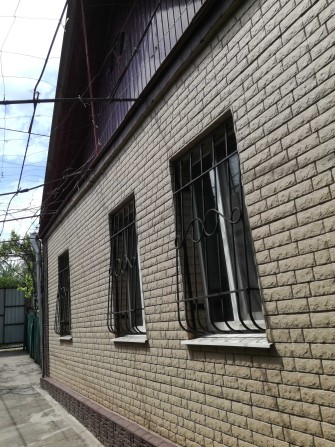Продам   дом в Покровском р-не,  на ПИОНЕРЕ - фото 1