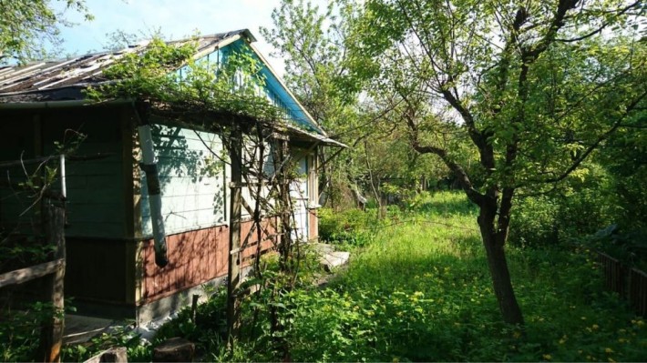 Продається будинок з ділянкою - фото 1