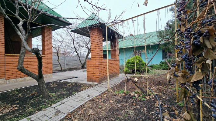 Продаю 2 КОМФОРТНЫХ ДОМА на Роковатой. - фото 1