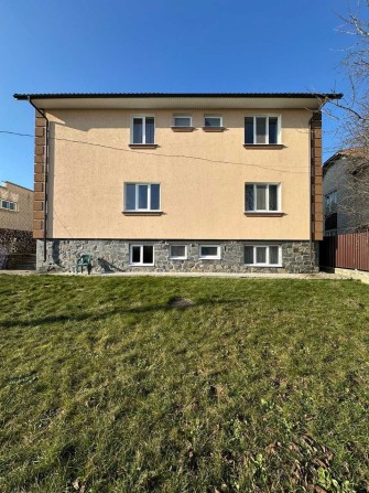 Продаж просторого будинку в Луцьку! - фото 1