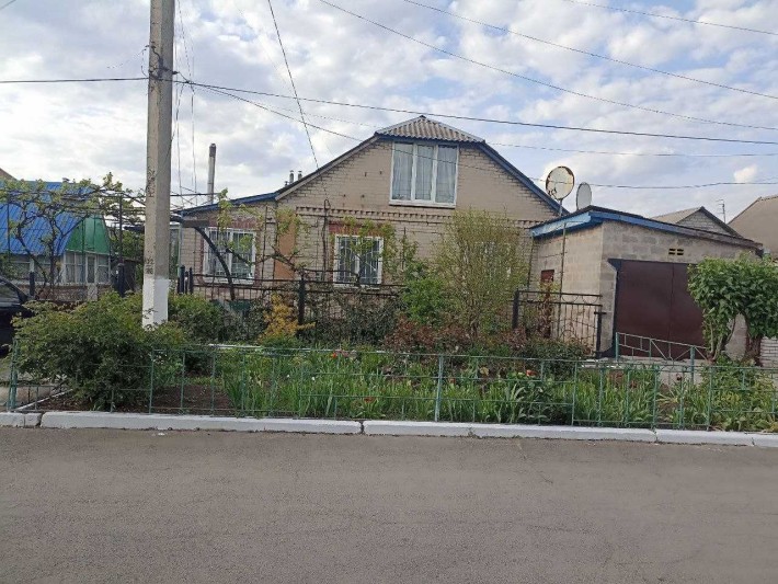 Продаж частного дома  в районе Долгинцево - фото 1