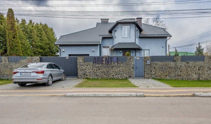 Продаж великого  будинку 495 кв.м. с. Софіївська Борщагівка. - фото 1