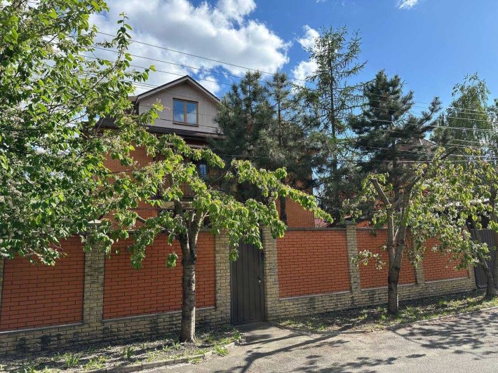 Будинок з ремонтом/252 кв.м/10 соток/тераса/Петропавлівська Борщагівка - фото 1
