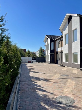 Продаж готового Таунхауса, Газ, штукатурка стін, електрика. - фото 1
