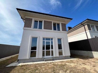 Продається просторий будинок у селі Петропавлівська Борщагівка Петропавлівська Борщагівка