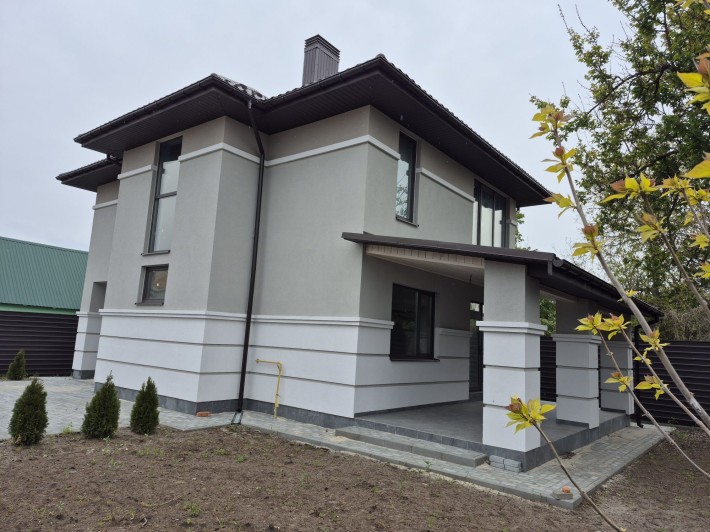 Продам будинок, центральні комунікації, газ - фото 1