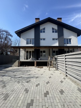 Готовий будинок-квадрекс з документим і мінімальним оформленням - фото 1
