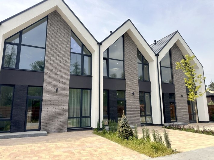 Останній таун в лінії з ремонтом в КМ Loft city_ 4 кімнати_є ГАЗ_камін - фото 1