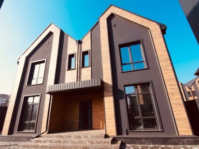 VIP будинок в центре города! Закрытый комплекс на 4 эксклюзивных дома! Кривий Ріг