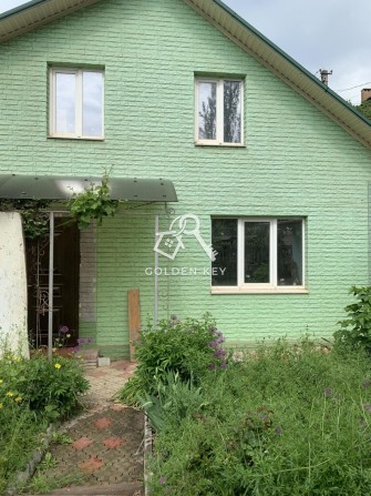 Продаж будинку по вул. Черняховського - фото 1