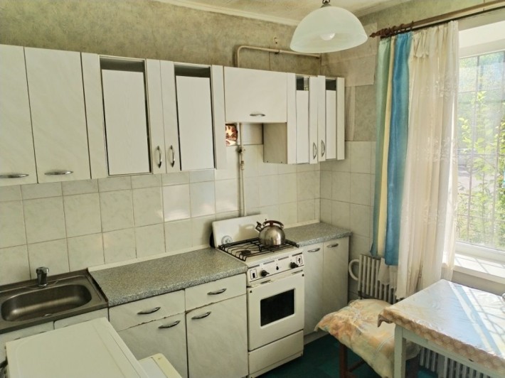 Сдам 1к комн комнатную кв-ру 5000 Командировку - фото 1
