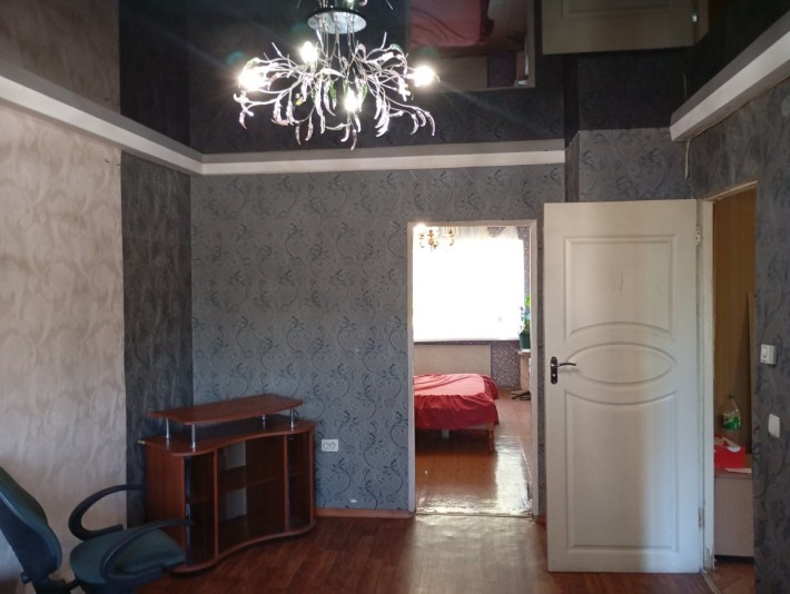 Сдам 2х комнатную 7500 Черёмушки Командировка - фото 1
