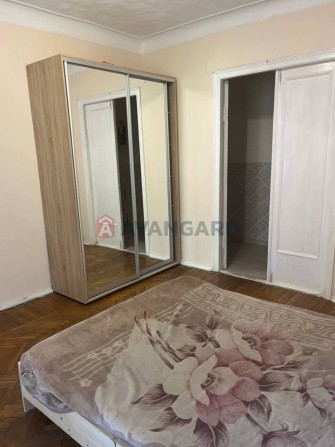 Сдам 2х к комнатную кв-ру 7000 Центр - фото 1
