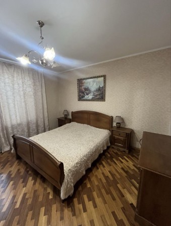 Здам 2-кімнатну квартиру в центрі міста - фото 1