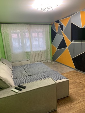 Здам двокімнатну квартиру в центрі - фото 1