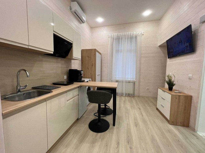 Напів особняк! Студіо - смарт 25м2 в центрі Мукачево Ярослава Мудрого - фото 1