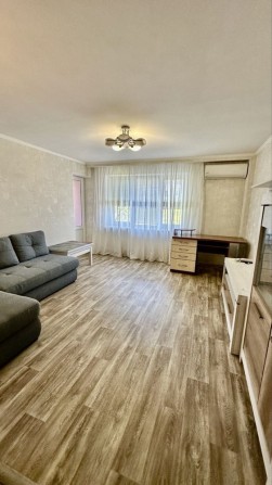 Здам 2-кімнатну квартиру, вулиця Українська - фото 1