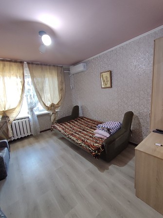 Здається 1-кімн малосімейка в центрі міста (р-н ВАРУСУ) - фото 1