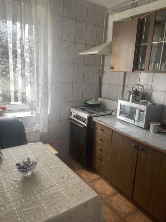 Двокімнатна квартира в районі залізничного вокзалу - фото 1