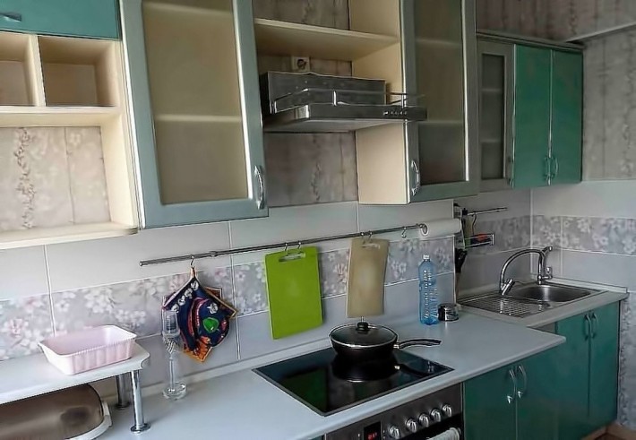 В Южном 3-к квартира: 77 м², 4/9 этаж. Переселенцам будет дешевле! - фото 1