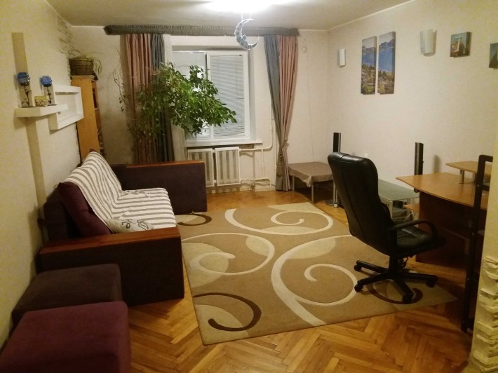 Здам хорошу  2-х кімнату квартиру в смт. Чабани, поруч м. Теремки - фото 1