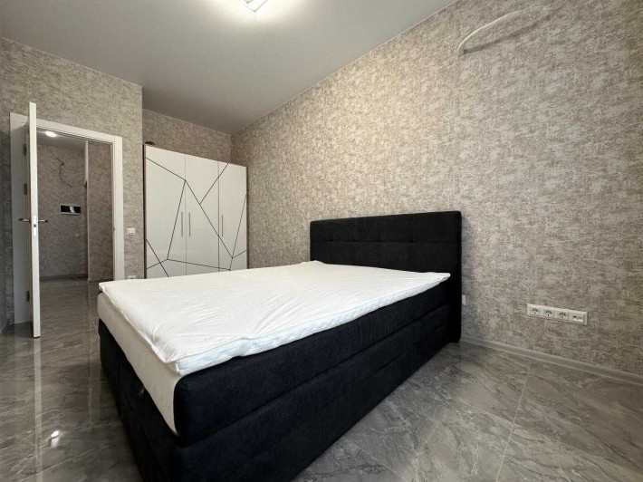 Чабани, простора 1к квартира в ЖК Park Plaza.  Перша здача! - фото 1
