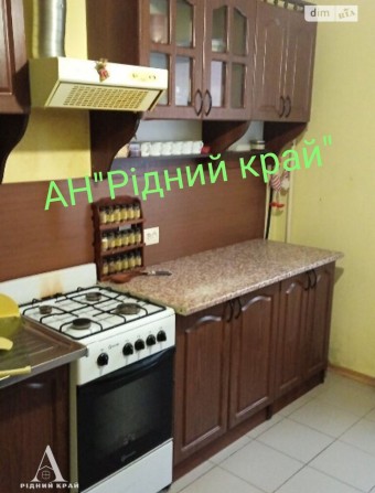 Затишна 3а кв. з розділ.кімнатами поруч з зупинкою. - фото 1