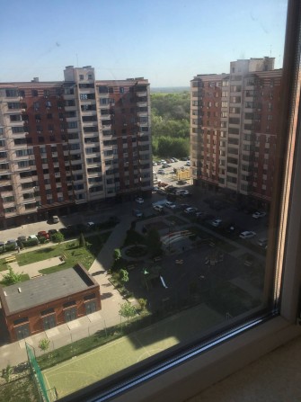 Продам 1-к квартиру, 40 м², ЖК "Дніпровська Брама", від власника - фото 1
