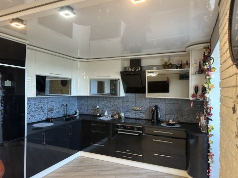 Пропонуємо в оренду Шикарну Видову Квартиру на Митниці Черкассы