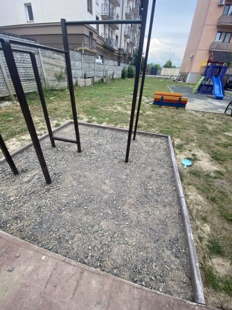 Оренда 1к новобудови  . Закритий двір . Парковка - фото 1