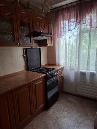 Оренда 3-х кімнатної квартири по вулиці Народного руху - фото 1