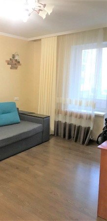 Здам в оренду 1 кімнатну квартиру по вул. Кулика і Гудачека ЖК РІО - фото 1