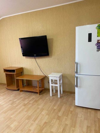 Сдам однокомнатную квартиру-студио в бортничах - фото 1