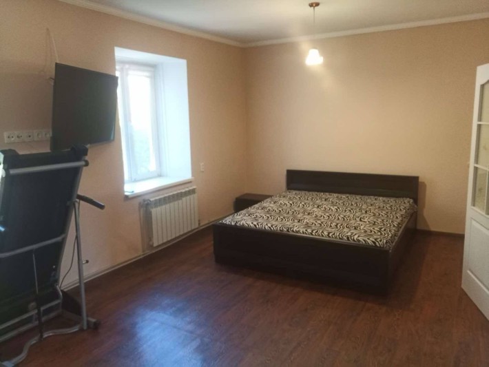 Здається квартира на землі в ЦЕНТРІ - фото 1