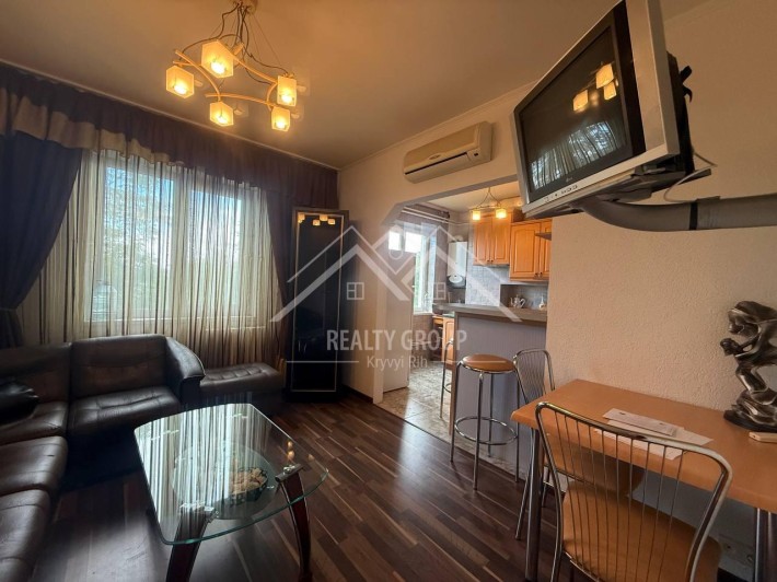 Продаж 2 кімн квартири на Ярослава Мудрого АВТОНОМНЕ ОПАЛЕННЯ - фото 1