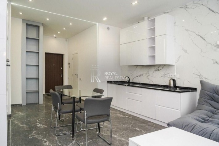 Аренда квартиры Киев 3к 77м2 ЖК Tetris Hall Центр Автономный - фото 1