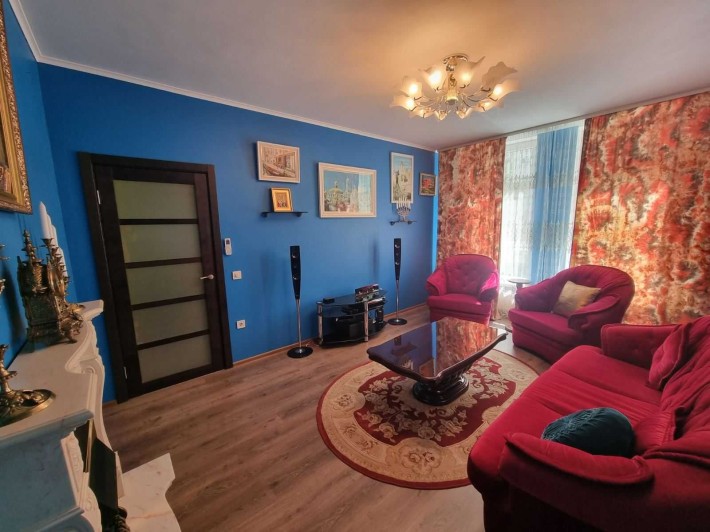 перша здача 2 кім пр. Берестейський 67в жк Нивки-парк - фото 1