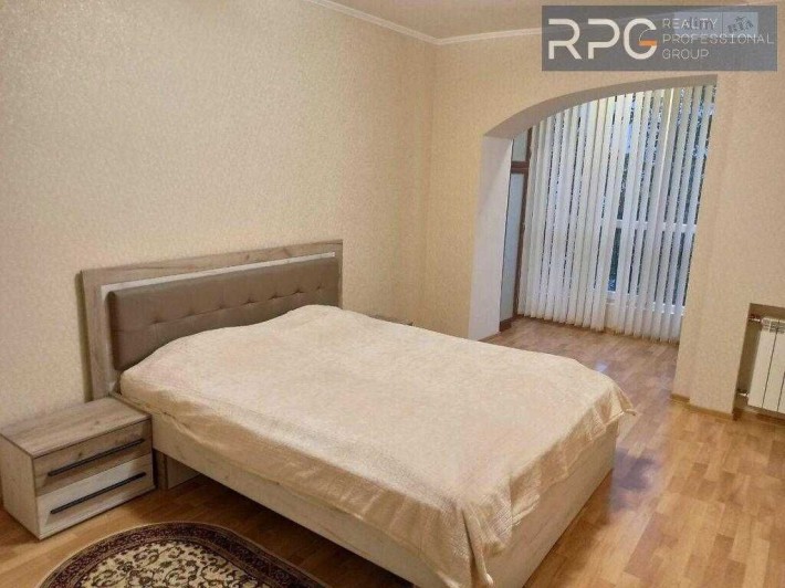 Оренда 2-к квартири Печерськ,м Звіринетьська в Професора Підвисоцького - фото 1