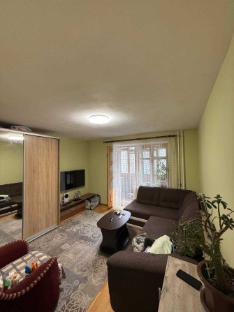 Сдам 1-к квартиру в кирпичном доме, Коробова 1, Красный Камень - фото 1
