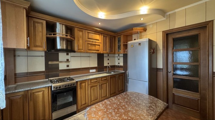Здам 2-кімнатну квартиру з АВТОНОМКОЮ в СПАЛЬНОМУ р-ні міста - фото 1