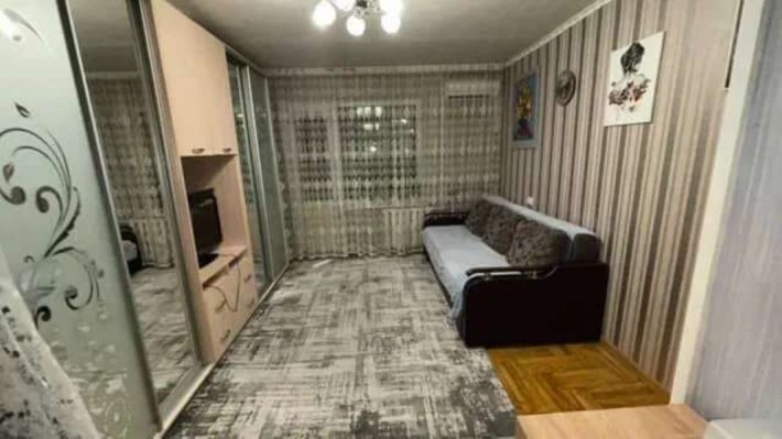 Продаж 1-к квартири  Харківське шосе  67а - фото 1